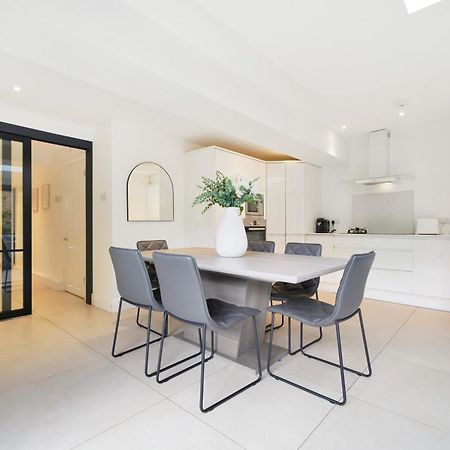 The Wimbledon Hideaway - Glamorous 3Bdr House With Garden London Kültér fotó
